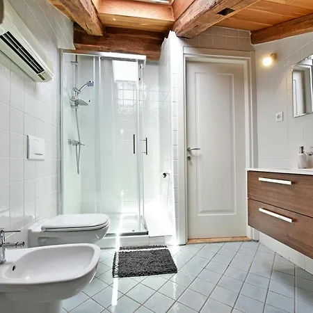 Alavanda - App S Bazenom Apartament